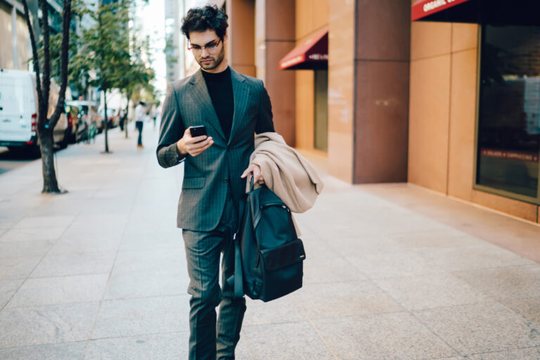 Silicon Valley Guru Affected by the Fulminant Slashed Investments